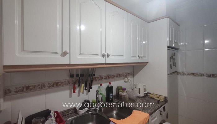 Te koop - Appartement - Appartement op de middelste verdieping - Torrevieja - Torrevieja Centro