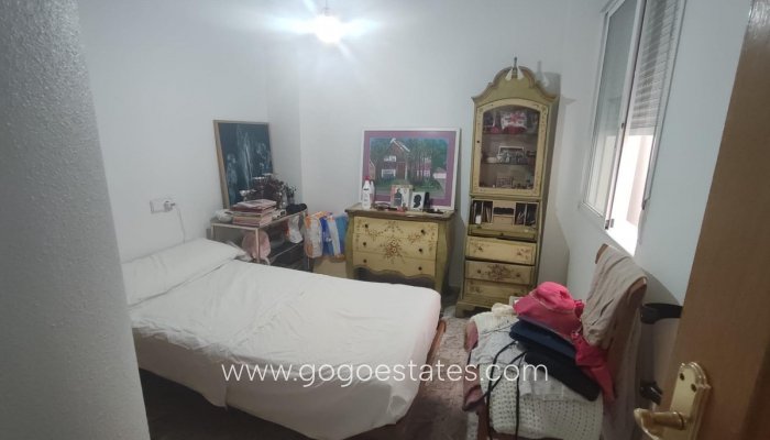 Te koop - Appartement - Appartement op de middelste verdieping - Torrevieja - Torrevieja Centro