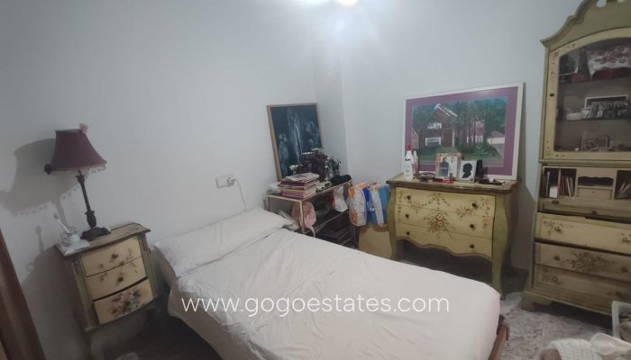 Te koop - Appartement - Appartement op de middelste verdieping - Torrevieja - Torrevieja Centro