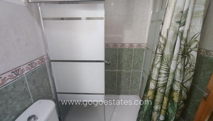 Te koop - Appartement - Appartement op de middelste verdieping - Torrevieja - Torrevieja Centro