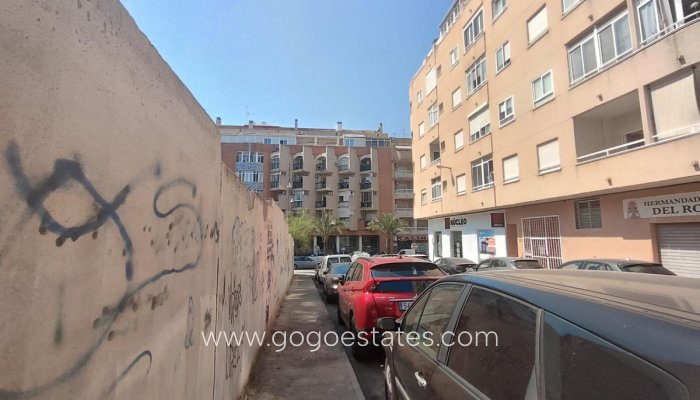 Te koop - Appartement - Appartement op de middelste verdieping - Torrevieja - Torrevieja Centro