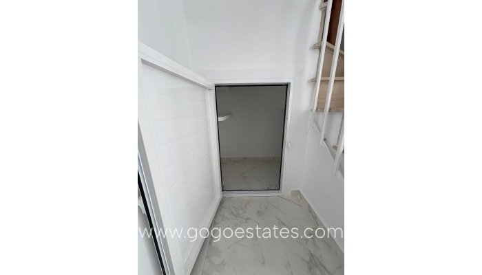 Te koop - Huis - Bungalow - Torrevieja - Torrevieja Centro