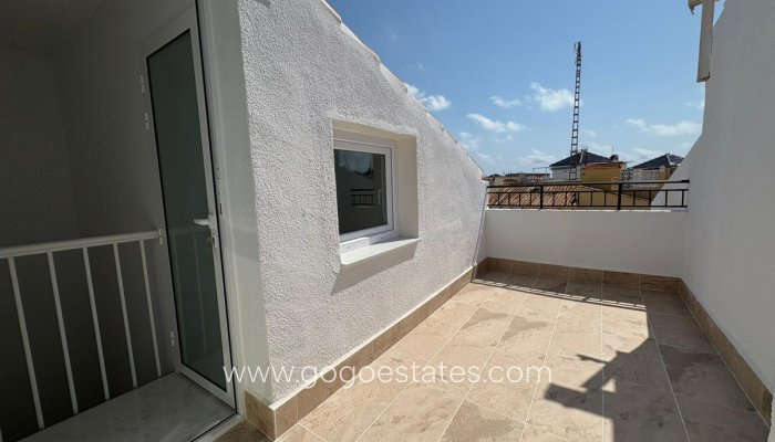 Te koop - Huis - Bungalow - Torrevieja - Torrevieja Centro