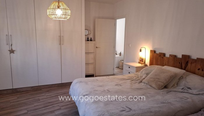 Te koop - Huis - Bungalow - Torrevieja - Torrevieja Centro
