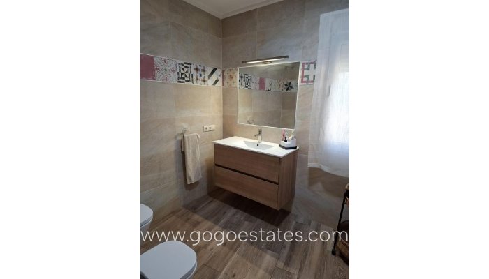 Te koop - Huis - Bungalow - Torrevieja - Torrevieja Centro