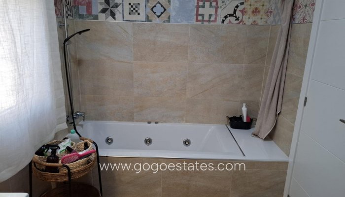 Te koop - Huis - Bungalow - Torrevieja - Torrevieja Centro