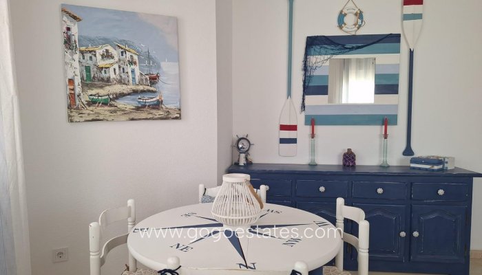 Te koop - Appartement - Appartement op de middelste verdieping - Torrevieja - Torrevieja Centro