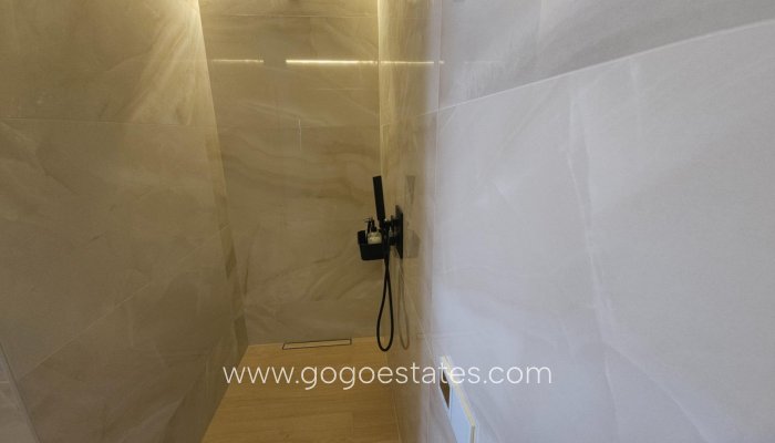 Te koop - Commercieel - Zakelijk - Torrevieja - Torrevieja Centro