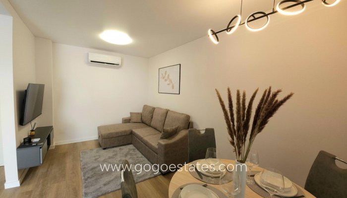 Te koop - Huis - Bungalow - Torrevieja - Torrevieja Centro