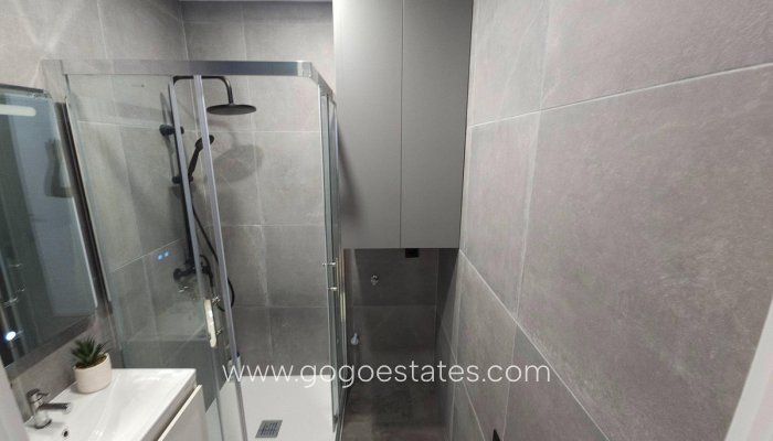 Te koop - Huis - Bungalow - Torrevieja - Torrevieja Centro