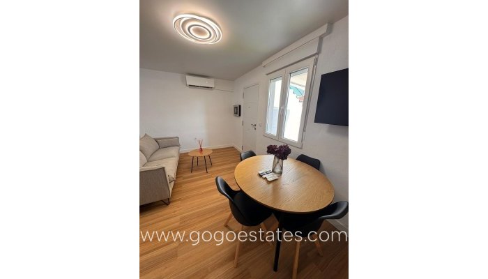 Te koop - Huis - Bungalow - Torrevieja - Torrevieja Centro