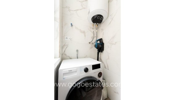 Te koop - Appartement - Appartement op de middelste verdieping - Torrevieja - Torrevieja Centro