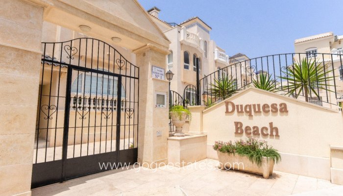 Te koop - Appartement - Appartement op de middelste verdieping - Torrevieja - Torrevieja Centro