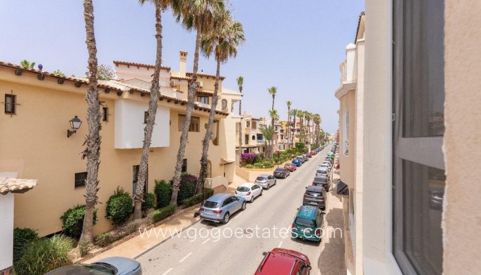 Te koop - Appartement - Appartement op de middelste verdieping - Torrevieja - Torrevieja Centro
