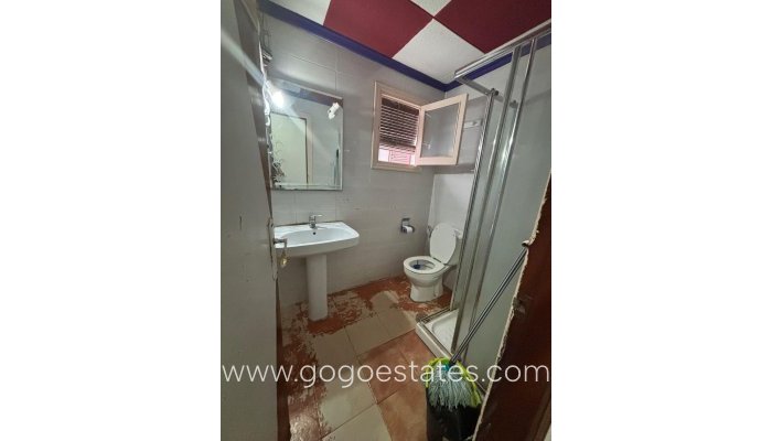 Te koop - Appartement - Appartement op de middelste verdieping - Torrevieja - Torrevieja Centro