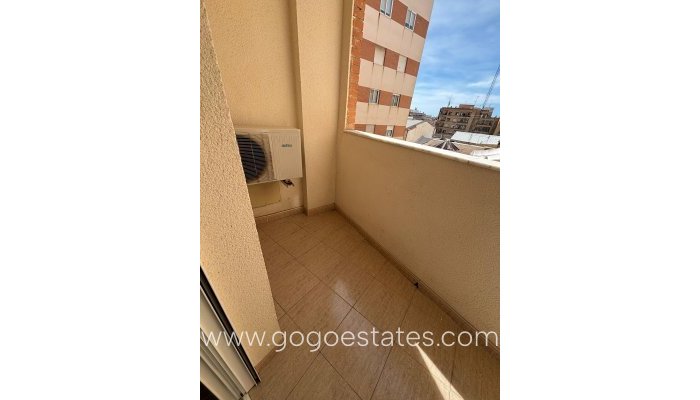 Te koop - Appartement - Appartement op de middelste verdieping - Torrevieja - Torrevieja Centro