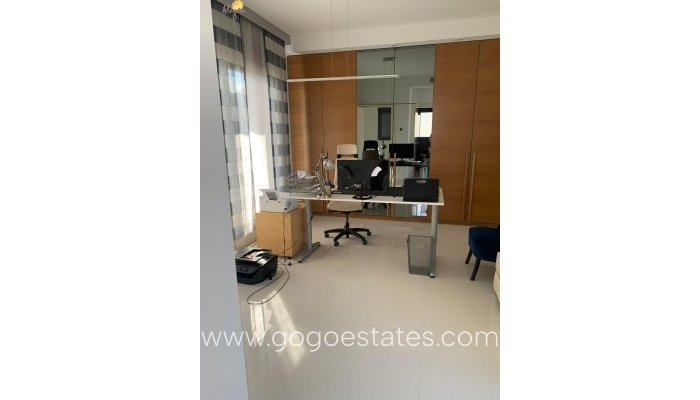 Te koop - Huis - Bungalow - Orihuela - Orihuela Costa