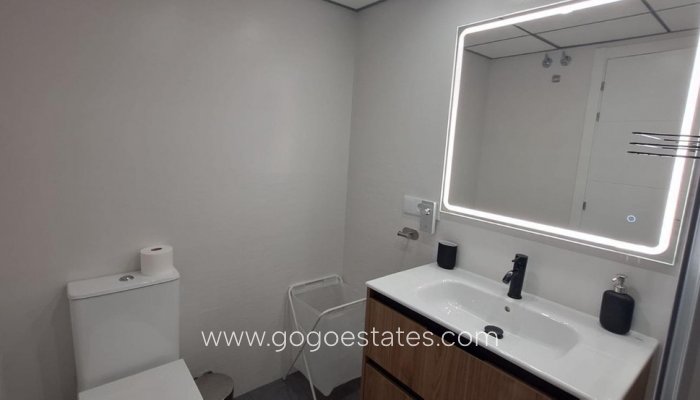 Te koop - Appartement - Appartement op de middelste verdieping - Benidorm - Benidorm Centro