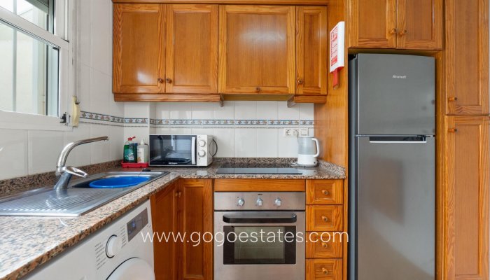 Te koop - Huis - Stadswoning - Torrevieja - Torrevieja Centro