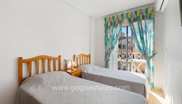 Te koop - Huis - Stadswoning - Torrevieja - Torrevieja Centro