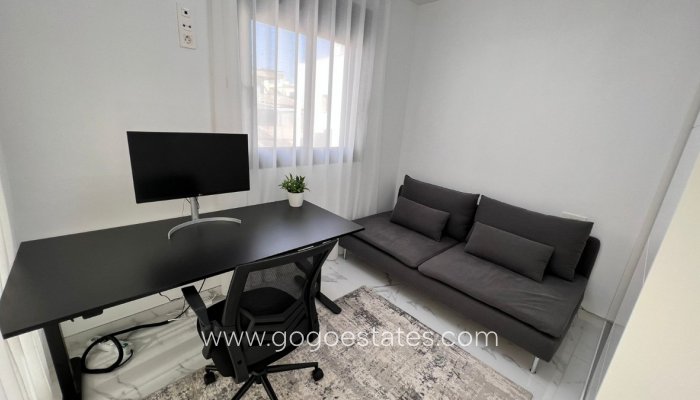 Te koop - Huis - Vrijstaande Villa - Los Montesinos - Los Montesinos Centro