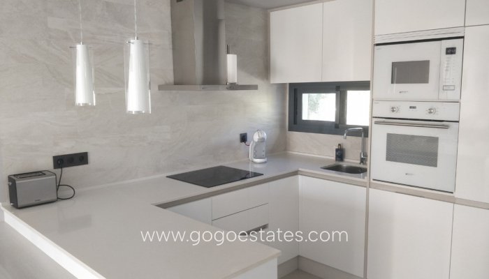 Revente - Appartement - Duplex Penthouse - Urbanización El Raso