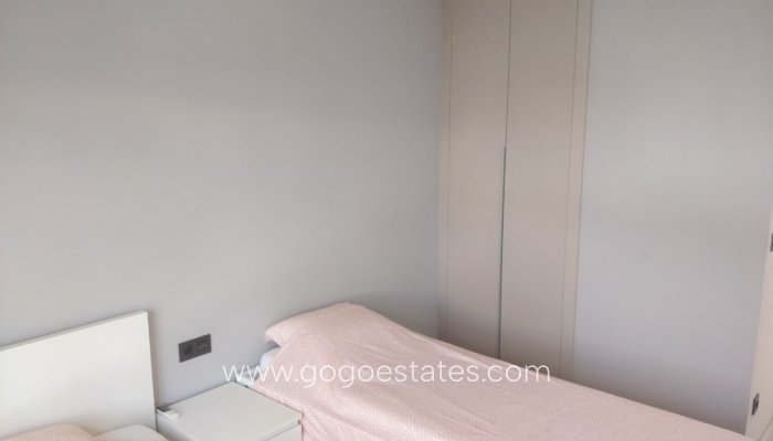 Revente - Appartement - Duplex Penthouse - Urbanización El Raso