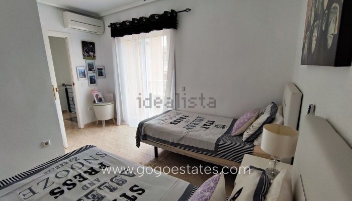 Te koop - Huis - Halfvrijstaande woning - Rojales - Ciudad Quesada