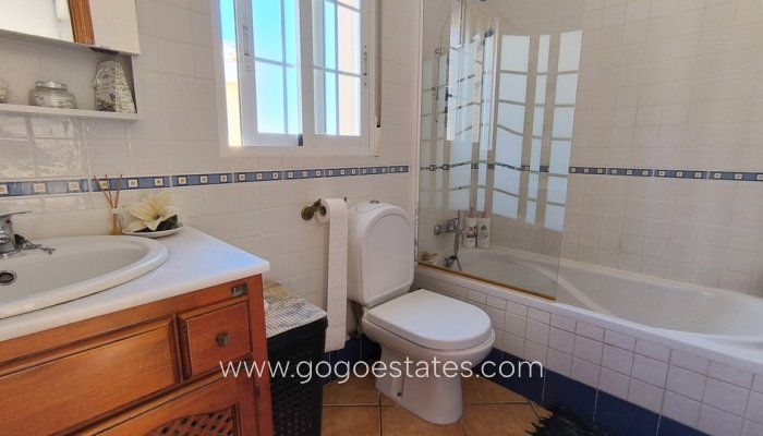 Te koop - Huis - Vrijstaande Villa - Algorfa - Algorfa Centro