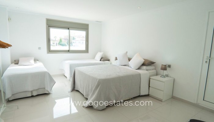 Te koop - Huis - Vrijstaande Villa - Rojales - Ciudad Quesada