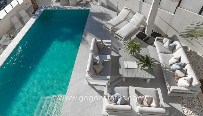 Te koop - Huis - Vrijstaande Villa - Rojales - Ciudad Quesada