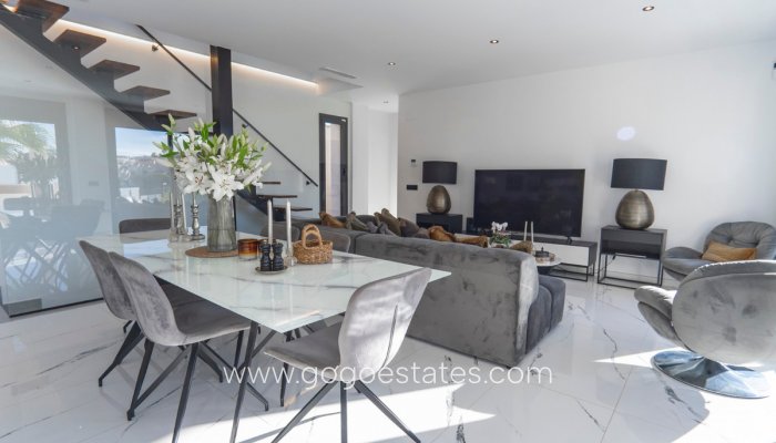 Te koop - Huis - Vrijstaande Villa - Rojales - Ciudad Quesada