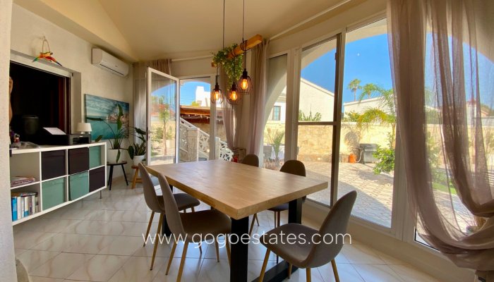 Te koop - Huis - Vrijstaande Villa - Rojales - Ciudad Quesada