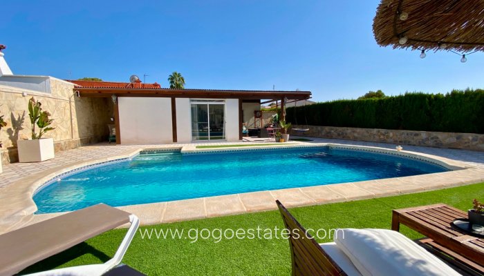 Te koop - Huis - Vrijstaande Villa - Rojales - Ciudad Quesada