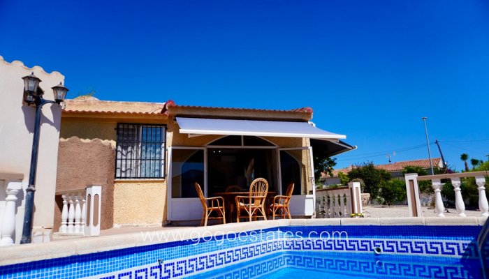 Te koop - Huis - Vrijstaande Villa - Rojales - Ciudad Quesada