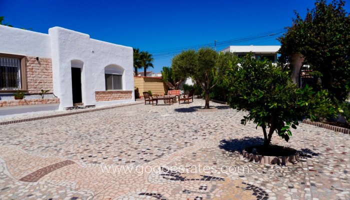 Te koop - Huis - Vrijstaande Villa - Rojales - Ciudad Quesada