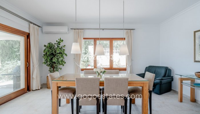 Te koop - Huis - Vrijstaande Villa - Teulada - Moraira