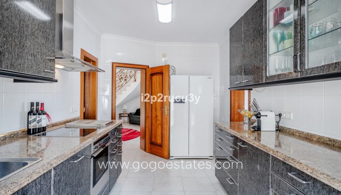 Te koop - Huis - Vrijstaande Villa - Teulada - Moraira