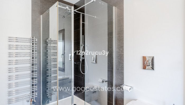 Te koop - Huis - Vrijstaande Villa - Teulada - Moraira