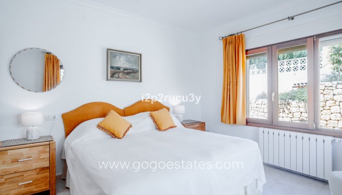 Te koop - Huis - Vrijstaande Villa - Teulada - Moraira