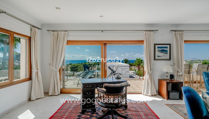 Te koop - Huis - Vrijstaande Villa - Teulada - Moraira