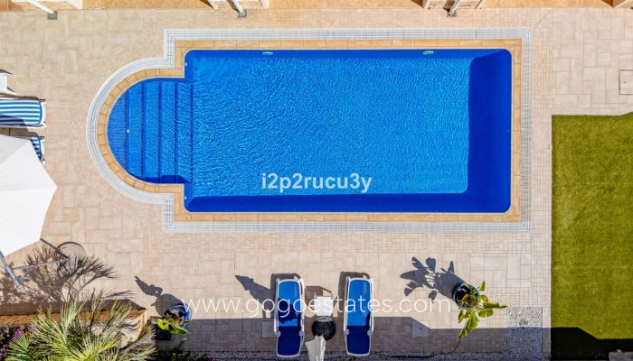 Te koop - Huis - Vrijstaande Villa - Teulada - Moraira