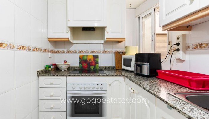 Te koop - Appartement - Appartement op de middelste verdieping - Torrevieja - Torrevieja Centro