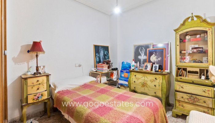 Te koop - Appartement - Appartement op de middelste verdieping - Torrevieja - Torrevieja Centro