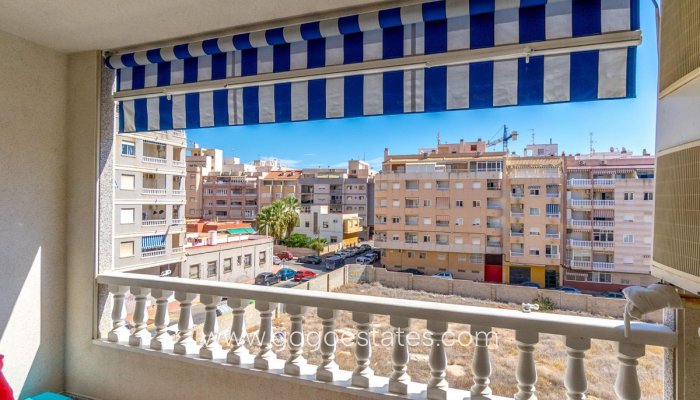 Te koop - Appartement - Appartement op de middelste verdieping - Torrevieja - Torrevieja Centro