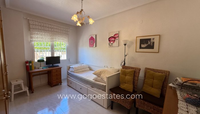 Te koop - Huis - Vrijstaande Villa - Orihuela - Orihuela Costa