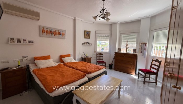 Te koop - Huis - Vrijstaande Villa - Orihuela - Orihuela Costa