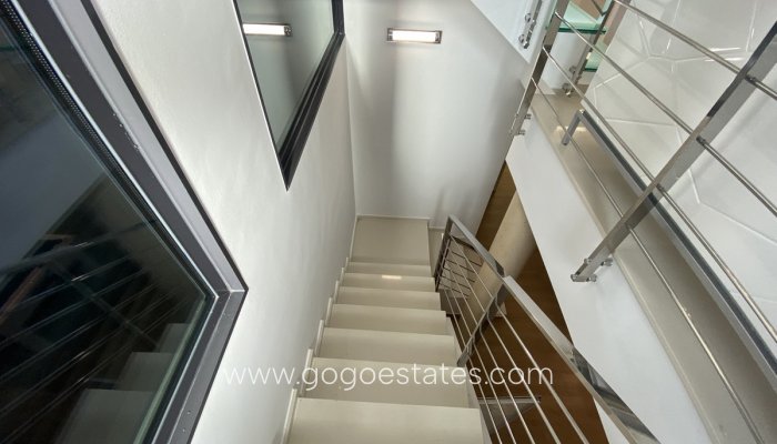 Te koop - Huis - Vrijstaande Villa - Orihuela - Villamartin