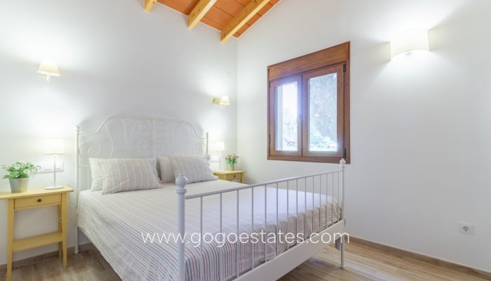 Te koop - Huis - Finca - Cortijo - Teulada - Teulada Centro