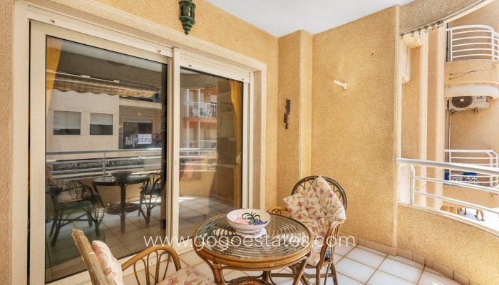 Te koop - Appartement - Appartement op de middelste verdieping - Torrevieja - La Mata